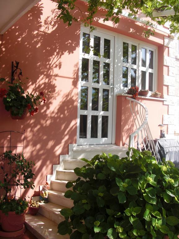 House Jelena Hotel Млини Екстериор снимка