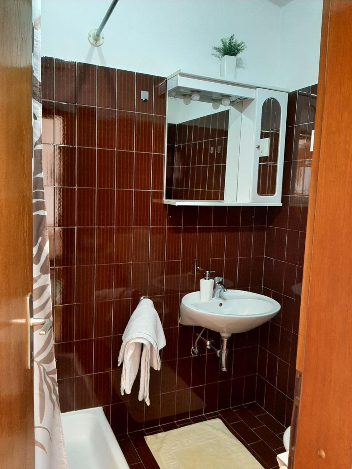House Jelena Hotel Млини Екстериор снимка