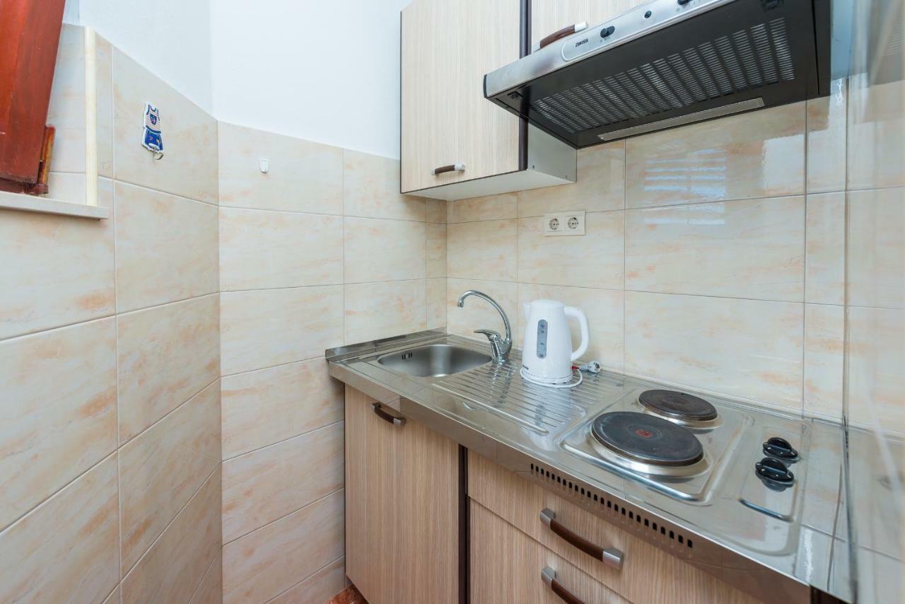 House Jelena Hotel Млини Екстериор снимка
