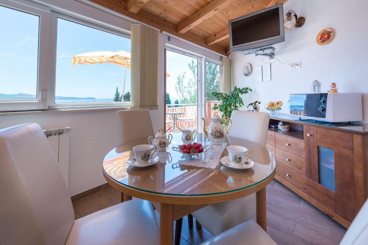 House Jelena Hotel Млини Екстериор снимка